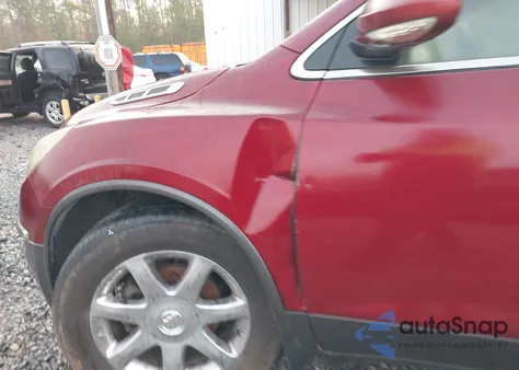 2010 Buick Enclave 1Xl z USA, uszkodzony, nr VIN 5GALVBED7AJ268580